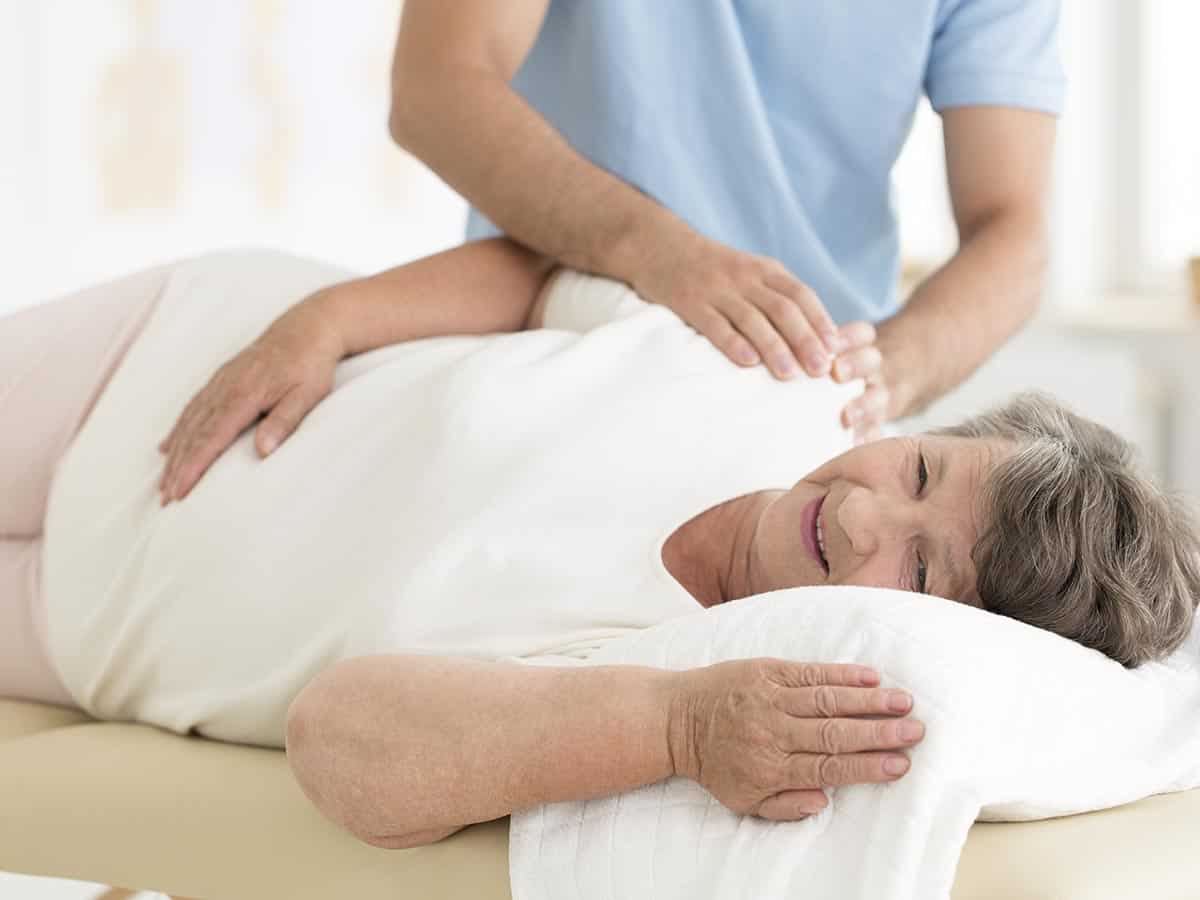 Osteopathie-für-Senioren-und-Seniorinnen